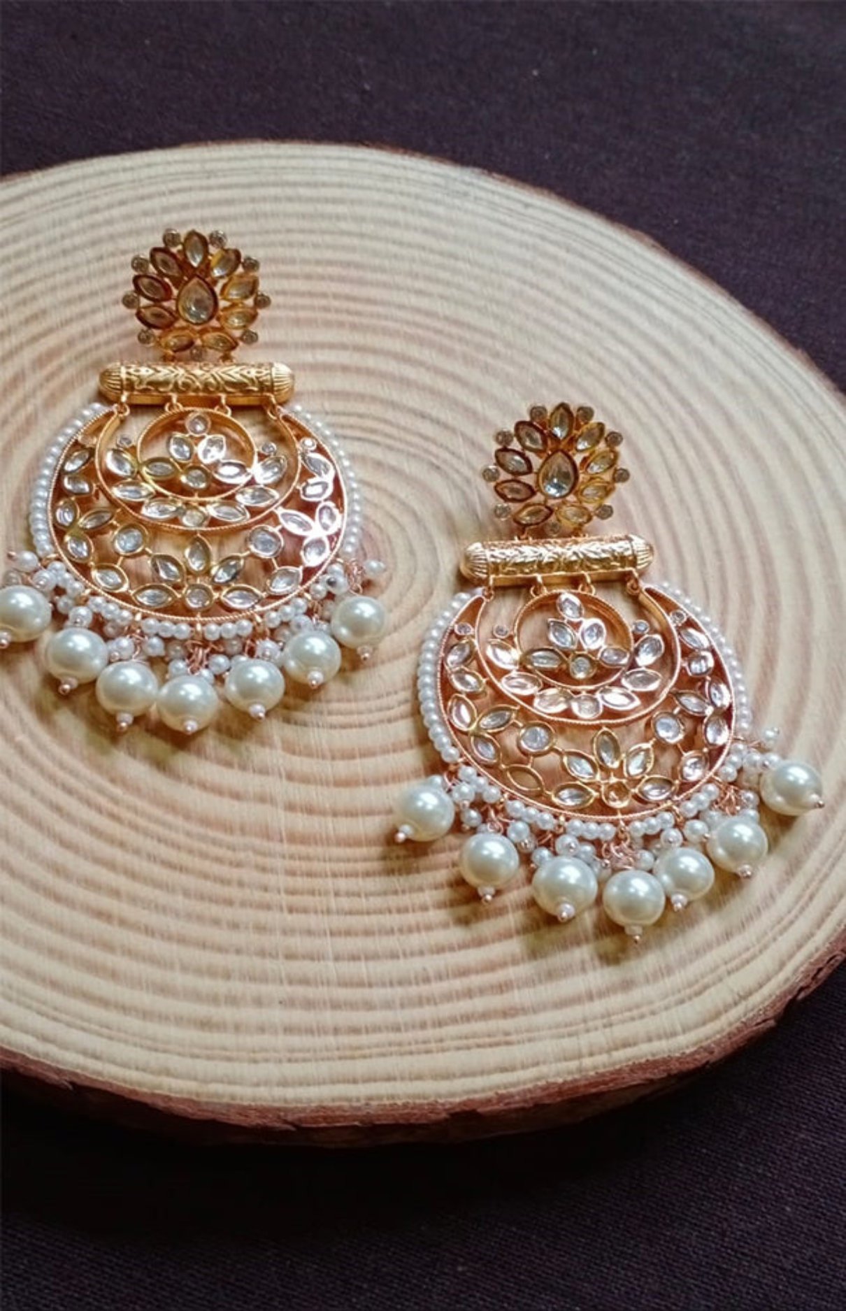 Gold Tone Kundan & Pearls Dangle Earring