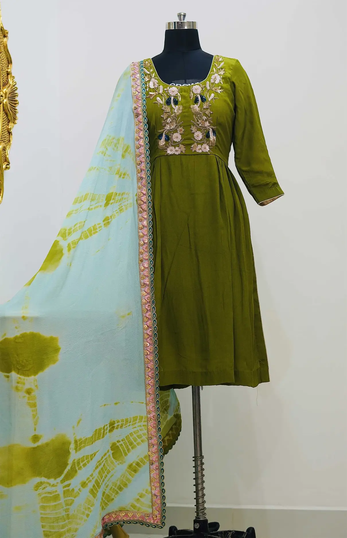 Mehendi Color Side Plates Frock With Lace Dupatta