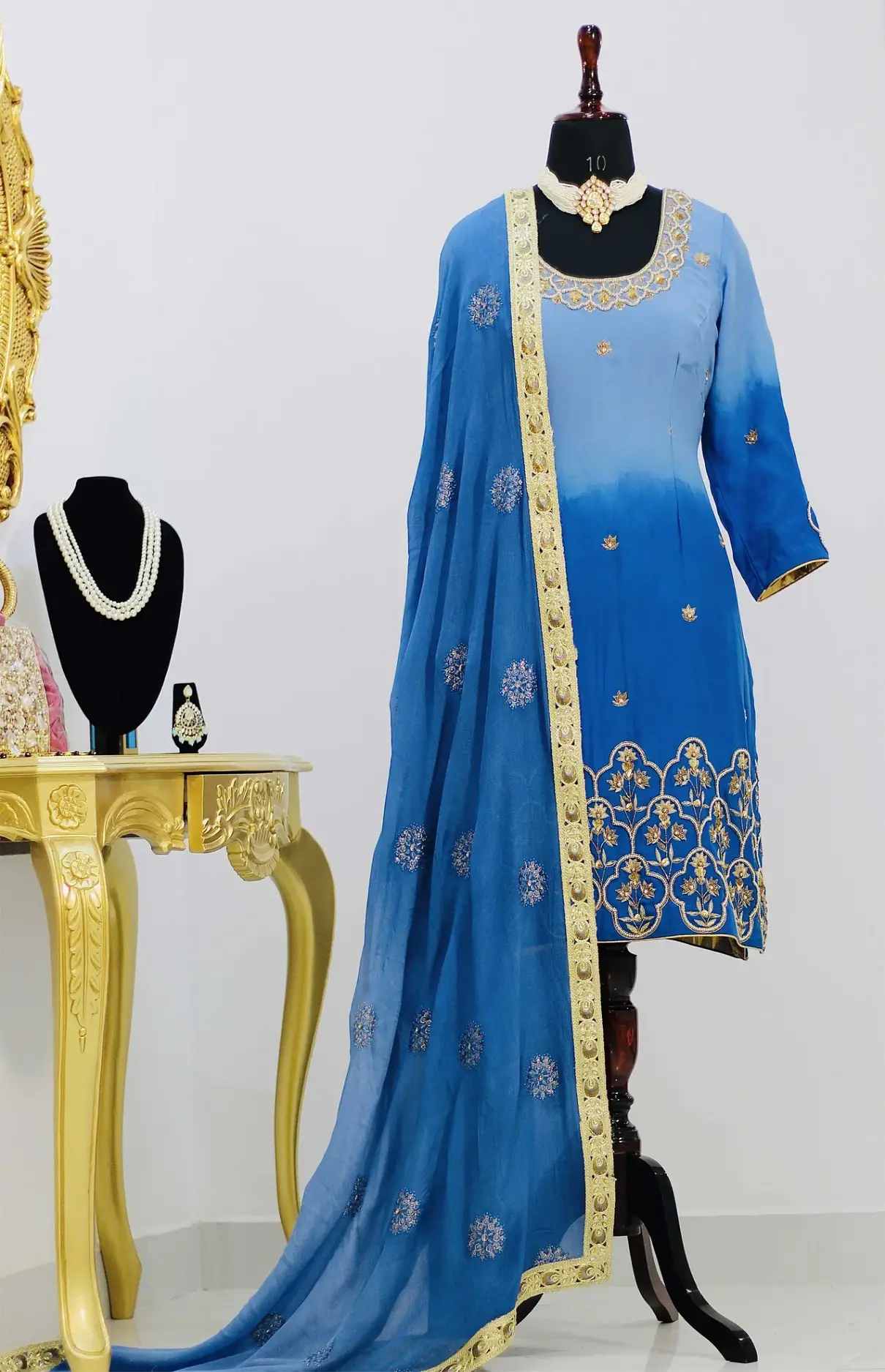 Tie-Dye Blue Punjabi Suit With Lace Dupatta